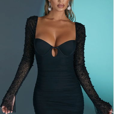 Robe noire pour sortie