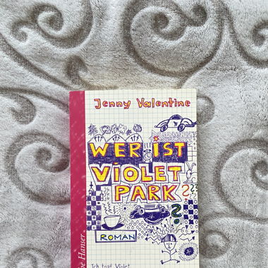 Wer ist Violet Park?