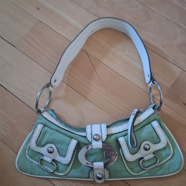 Guess Vintage Schultertasche 