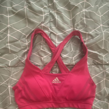 Haut de sport fushia 
