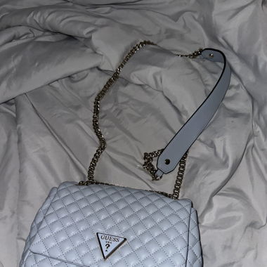 Guess Tasche