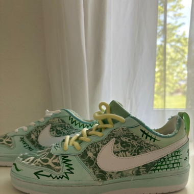 Nike Court Borough Low 2