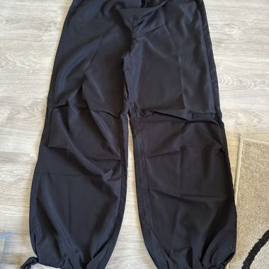 Pantaloni cargo neri
