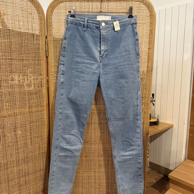 Pantalon slim jeans
