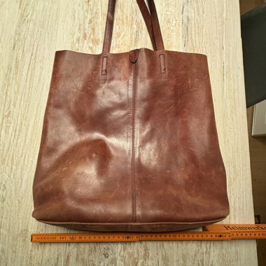 Tote Bag aus weichem Leder von Park