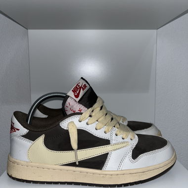 Jordan X Travis skott