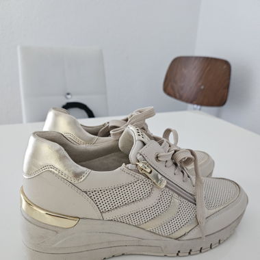 Turnschuhe