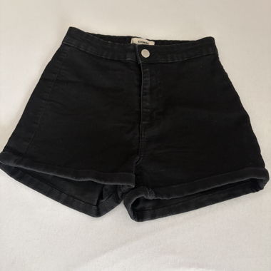 Shorts Size 36