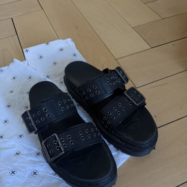 Dr Martens Sandals