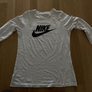 T-shirt manches longues Nike blanc