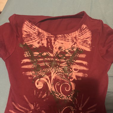 Y2K style t-shirt