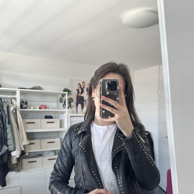 Lederjacke Schwarz S( eng geschnitten) 