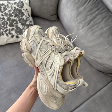 adidas XLG Runner Deluxe