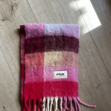 Pink / purple scarf