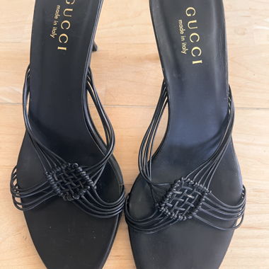 Gucci Sandalen mit Absatz EU 37
