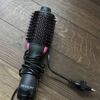 Brosse soufflante Revlon noir/rose