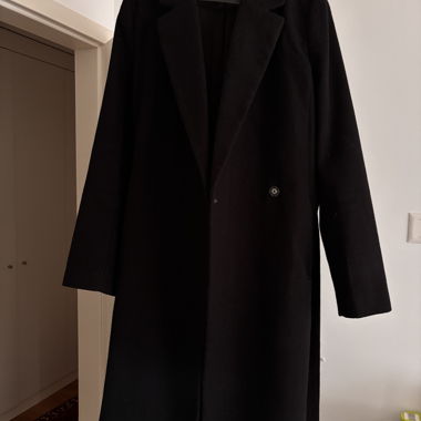 Schwarzer Mantel H&M