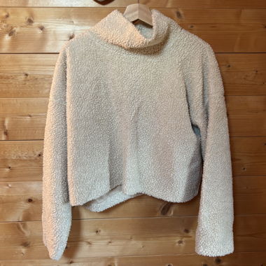 Maglione con collo alto teddy Weekday
