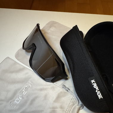 KAPVOE Polarisierte Sportbrille