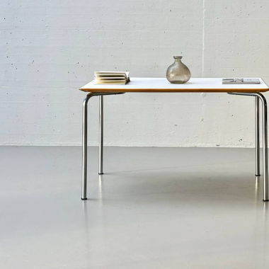 Maui Tisch von Vico Magistretti für Kartell