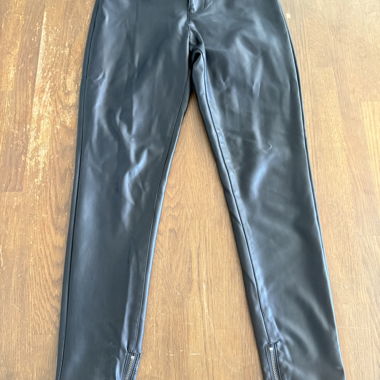 Only faux leather trousers