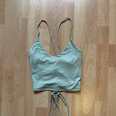 light green top