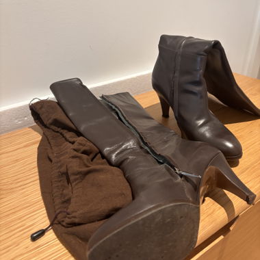 Braune Lederstiefeletten