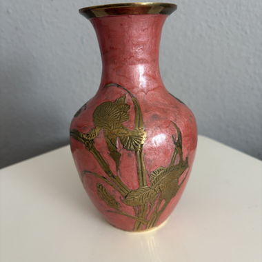 Beautiful vintage pink and gold enamel vase
