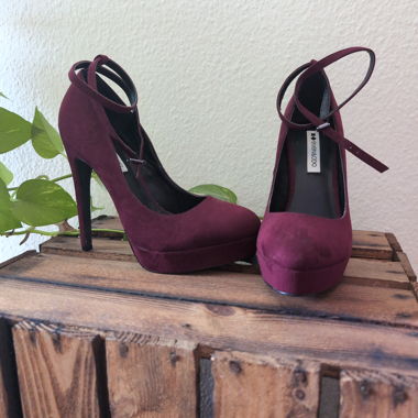 Tacchi alti bordeaux