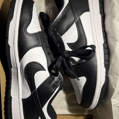 Nike Dunk Low Black White