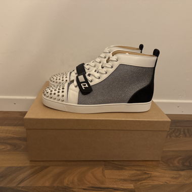 Christian Louboutin Sneaker