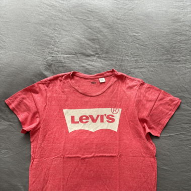 Levis Tshirt