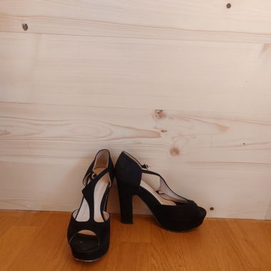 Talons noirs