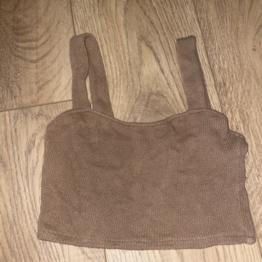crop top marrone