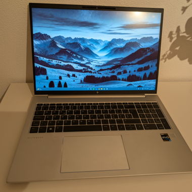 HP EliteBook 860 G10 (i7-1370P, 32GB, 1TB)