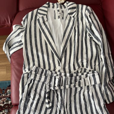 Pimkie Blazer und Shorts Leinen Set
