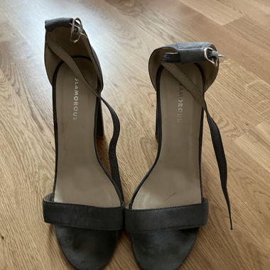 Sandali tacco Glamorous