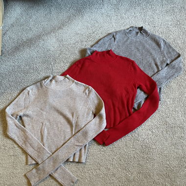 Long-sleeve tops