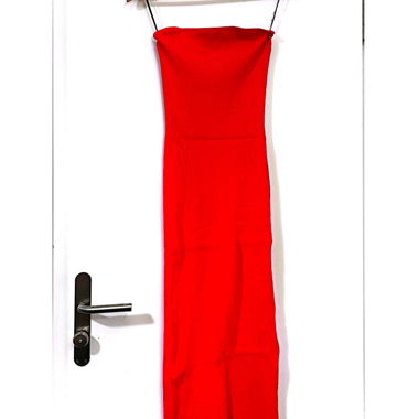 H&M Vibrant Red Ribbed Tube Midi Dress