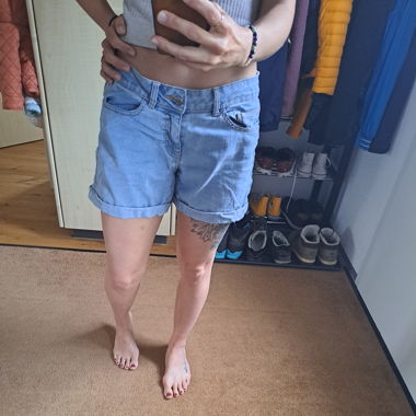 Jeans Shots