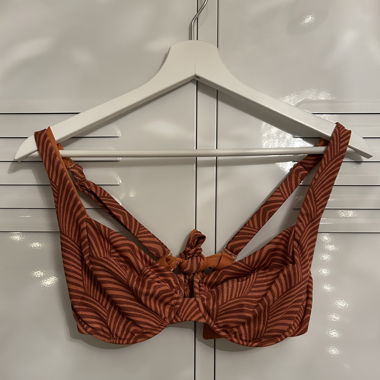 bikini top