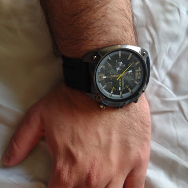 Diesel Uhr 