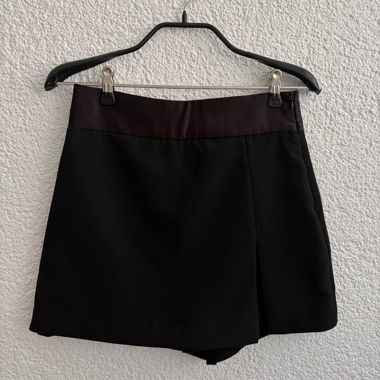 Zara schwarze Shorts