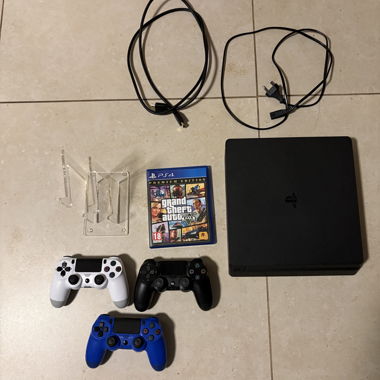PlayStation 4