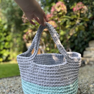 Selbstgehäkelte Tasche «Grande»