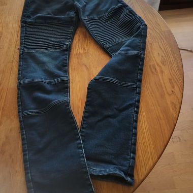 Kinder Kleidung 
