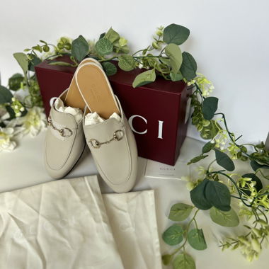 Gucci Graue Horsebit-Mules
