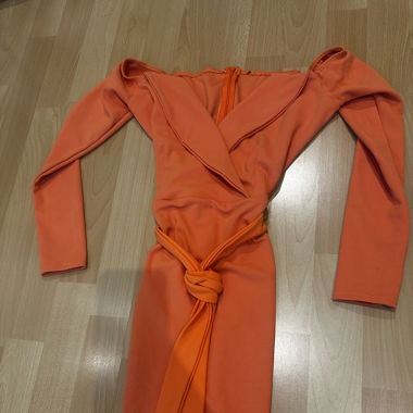 Off Shoulder Kleid