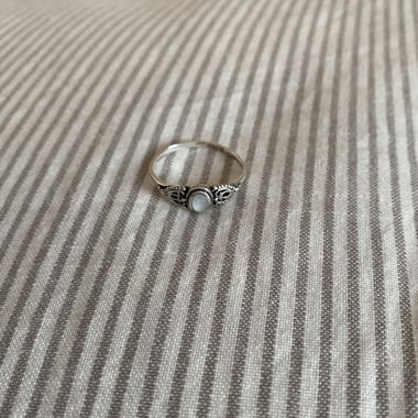 Delicate silver ring with stone
