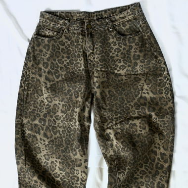 Levi’s leopard pants 
